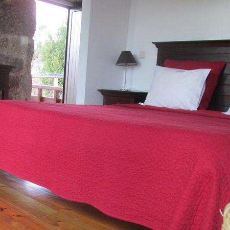 Hostal Quinta de Lourosa Lousada Habitación foto